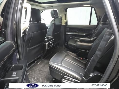 Used 2020 Ford Expedition Platinum image 18