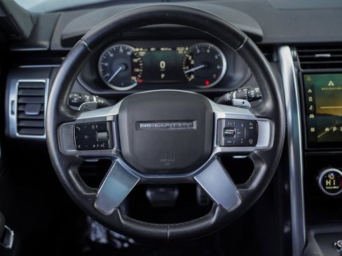 Used 2023 Land Rover Discovery S R-Dynamic image 27