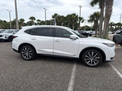 Used 2025 Acura MDX FWD w/ Technology Package image 8