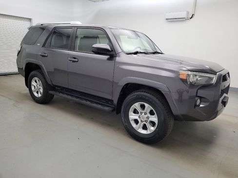 Used 2017 Toyota 4Runner SR5 image 11