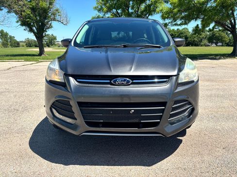 Used 2015 Ford Escape SE image 5