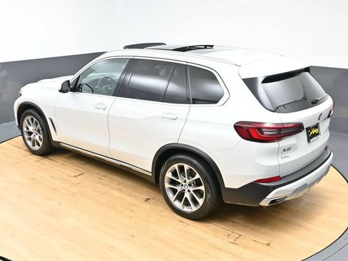 Used 2022 BMW X5 xDrive40i AWD/4WD image 46