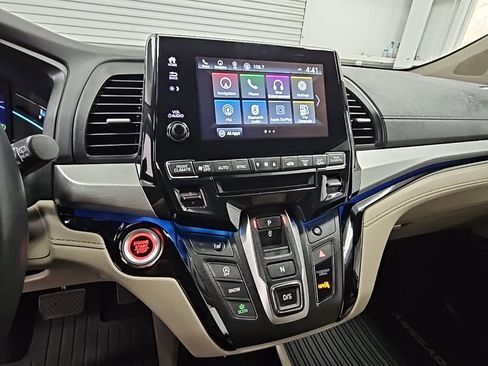 Used 2024 Honda Odyssey Touring image 13