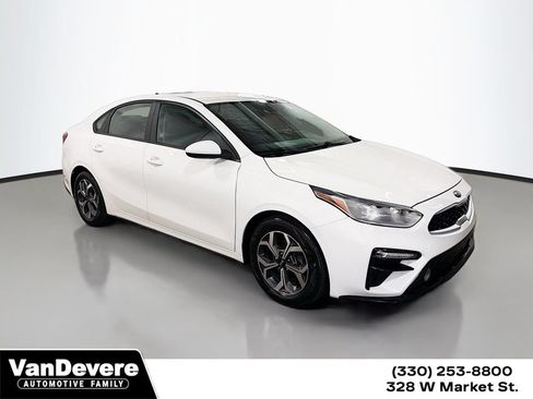 Used 2019 Kia Forte LXS FWD image 1