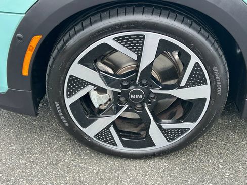 Used 2026 MINI Cooper S FWD image 9