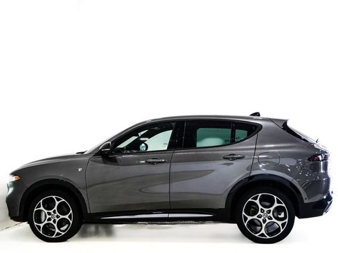 Used 2024 Alfa Romeo Tonale Ti AWD/4WD image 6