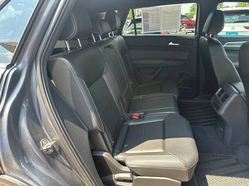 Used 2023 Volkswagen Atlas Cross Sport SE AWD/4WD image 21