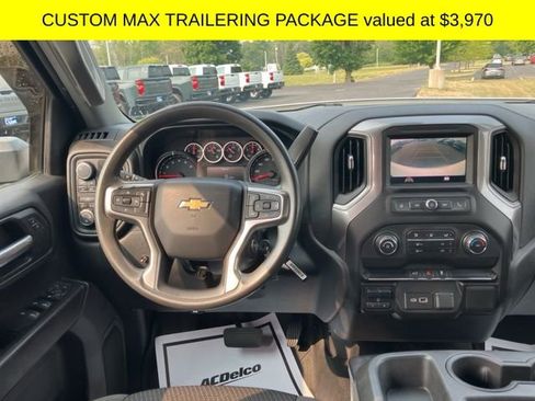 Used 2021 Chevrolet Silverado 1500 Custom w/ Custom Max Trailering Package image 2