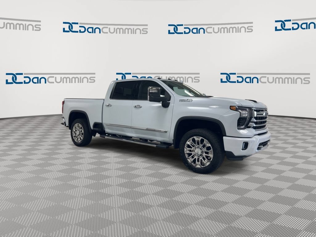 New 2026 Chevrolet Silverado 2500 High Country w/ High Country Premium Package AWD/4WD image 2
