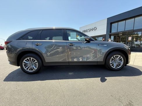 Certified 2024 MAZDA CX-90 Plug-In Hybrid w/ Preferred AWD/4WD image 12