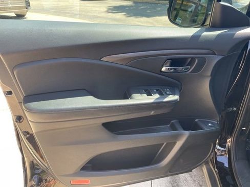 Used 2019 Honda Passport Sport image 10