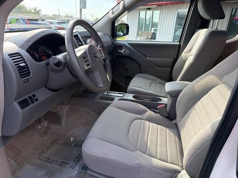 Used 2018 Nissan Frontier S RWD image 15