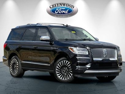 Used 2021 Lincoln Navigator Black Label w/ Cargo Convenience Package