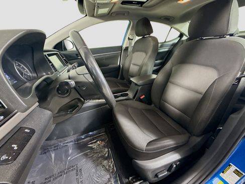 Used 2017 Hyundai Elantra Value Edition w/ Cargo Package image 22