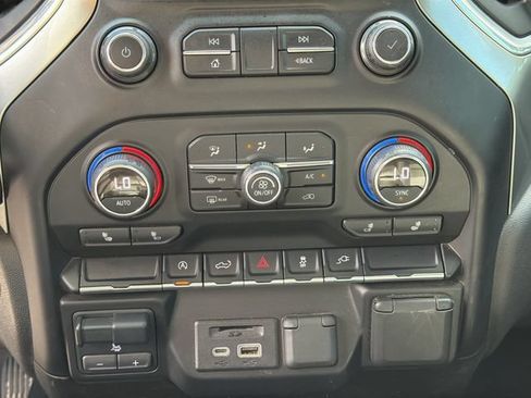 Used 2020 Chevrolet Silverado 1500 LT w/ All-Star Edition RWD image 19