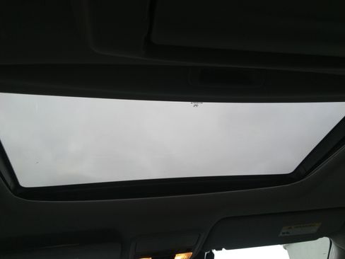 Used 2019 Honda Pilot Touring image 17