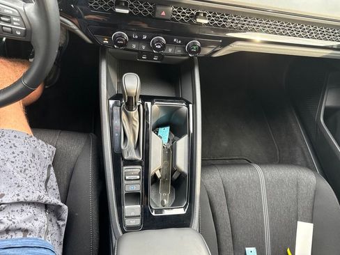 Used 2024 Honda Accord Sport image 23