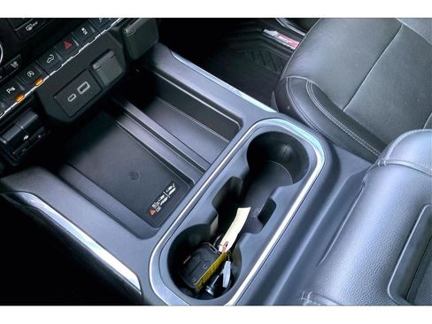 Used 2020 Chevrolet Silverado 1500 LTZ w/ LTZ Premium Package image 19