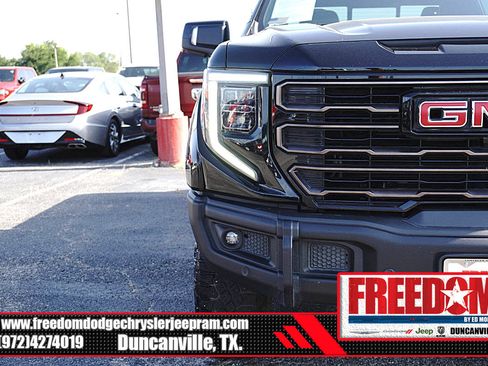 Used 2024 GMC Sierra 1500 AT4X AWD/4WD image 44