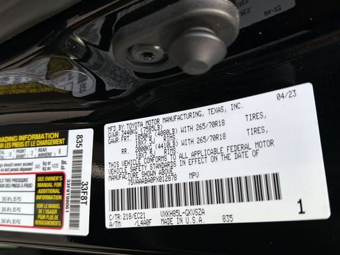 Used 2023 Toyota Sequoia SR5 w/ SR5 Premium Package AWD/4WD image 29