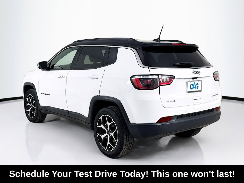 Used 2025 Jeep Compass Limited AWD/4WD image 5