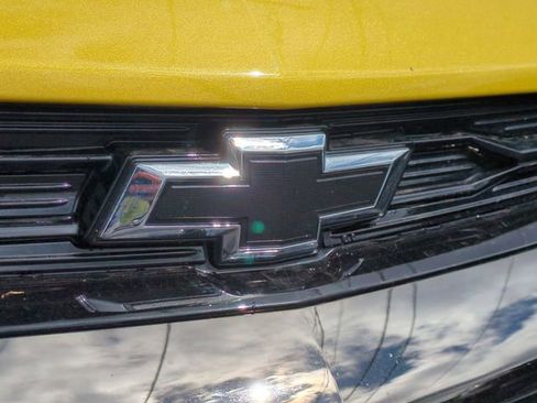 Used 2023 Chevrolet TrailBlazer RS w/ Convenience Package AWD/4WD image 30