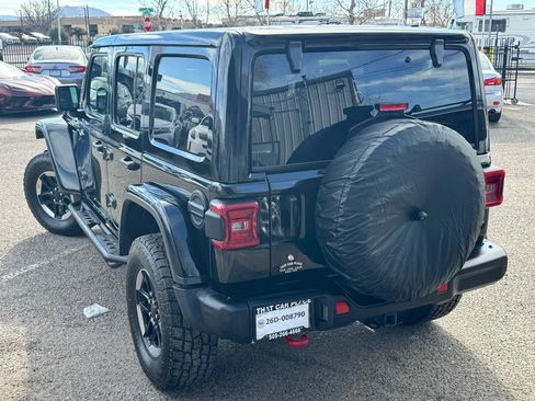 Used 2018 Jeep Wrangler Unlimited Rubicon AWD/4WD image 5