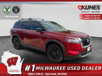 Used 2024 Nissan Pathfinder SL w/ SL Premium Package