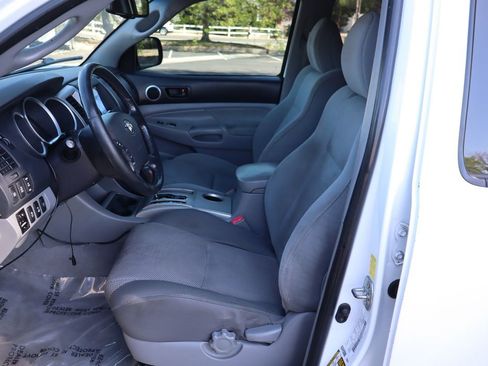 Used 2010 Toyota Tacoma 4x4 Double Cab image 19