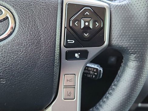 Used 2023 Toyota 4Runner Limited image 21