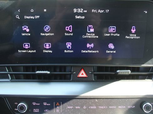 Used 2024 Kia Sportage EX image 44