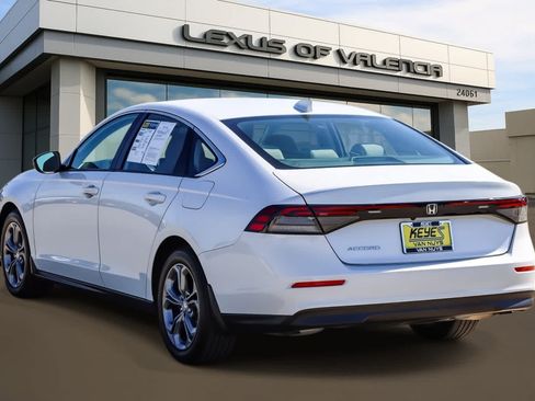 Used 2024 Honda Accord EX image 2