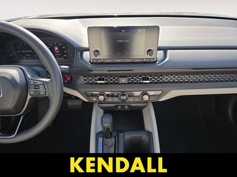 Used 2025 Honda Accord SE image 11