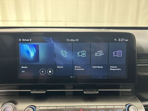 Used 2024 Hyundai Kona SE FWD image 16