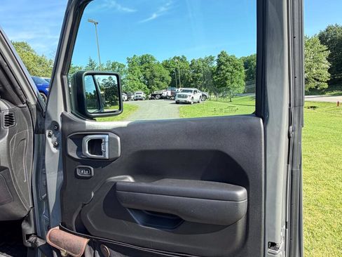 Used 2021 Jeep Wrangler Unlimited Sport w/ Sun And Sound Package AWD/4WD image 35