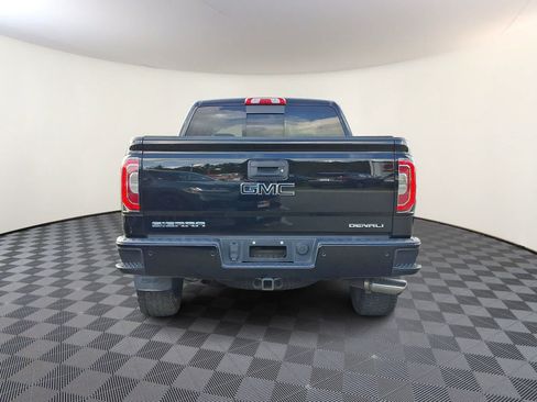 Used 2017 GMC Sierra 1500 Denali w/ Denali Ultimate Package AWD/4WD image 6
