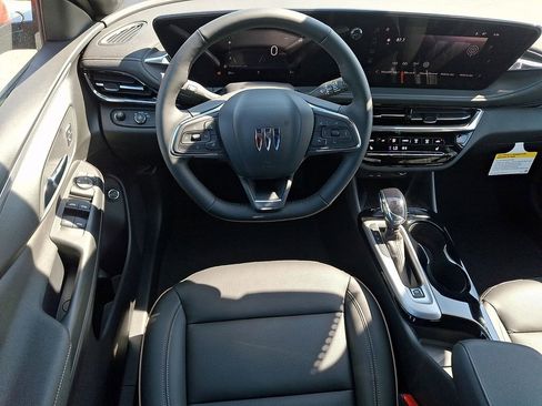 New 2026 Buick Envista Avenir image 7