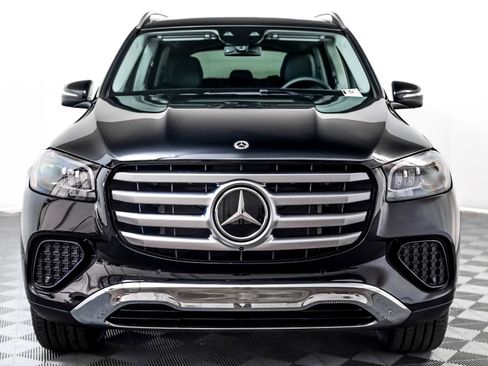 New 2026 Mercedes-Benz GLS 450 4MATIC image 9