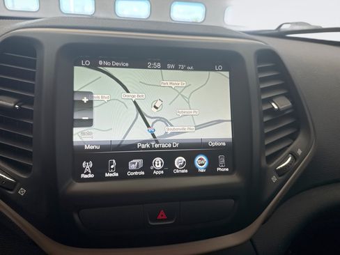 Used 2016 Jeep Cherokee Limited AWD/4WD image 15