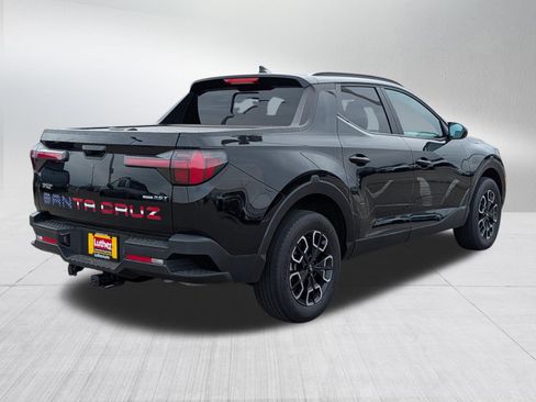 Used 2023 Hyundai Santa Cruz SEL Premium AWD/4WD image 7