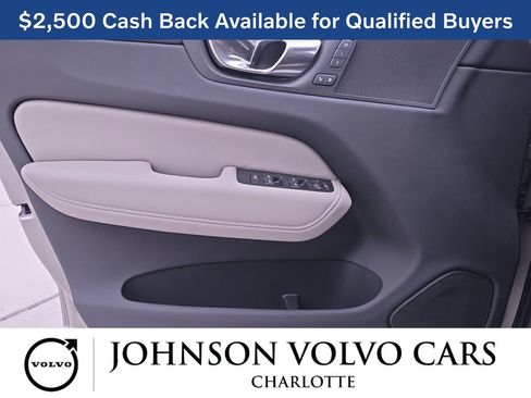 New 2026 Volvo XC60 B5 Plus w/ Protection Package Premier image 28
