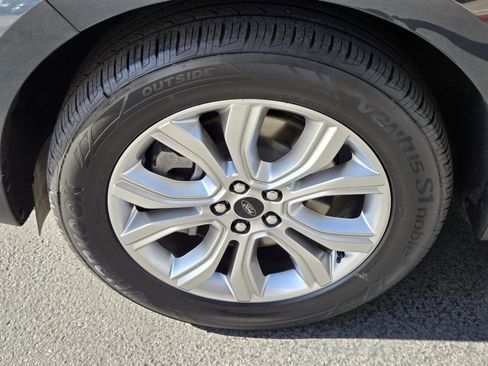 Certified 2023 Ford Edge Titanium w/ Cargo Accessory Package image 9