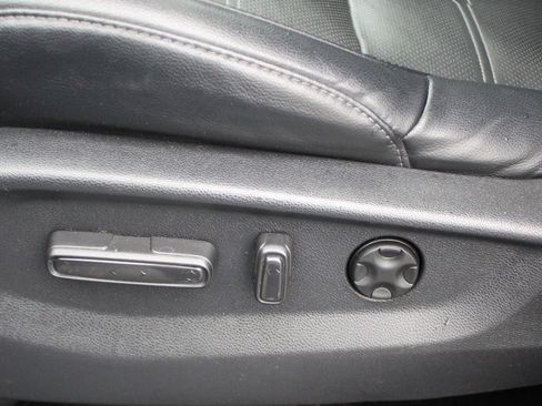 Used 2020 Honda CR-V EX-L image 23