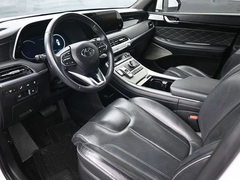 Used 2021 Hyundai Palisade Calligraphy image 9