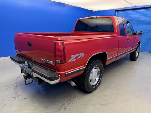 Used 1998 Chevrolet Silverado 1500 4x4 Extended Cab w/ Preferred Equipment Group 2 image 7