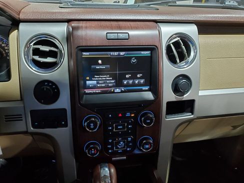 Used 2014 Ford F150 King Ranch w/ King Ranch Luxury Package AWD/4WD image 28