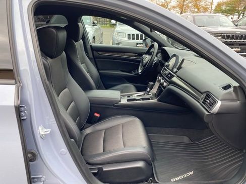 Used 2021 Honda Accord Sport image 32