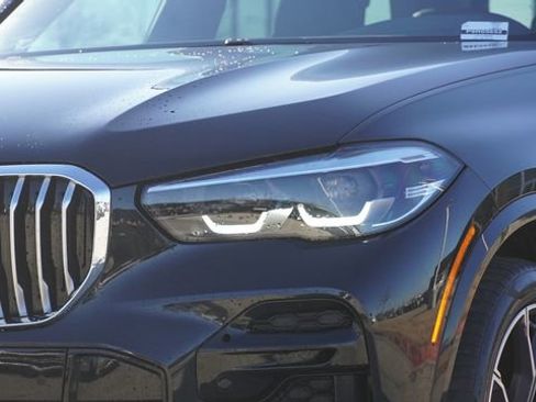 Used 2023 BMW X5 sDrive40i w/ M Sport Package RWD image 4