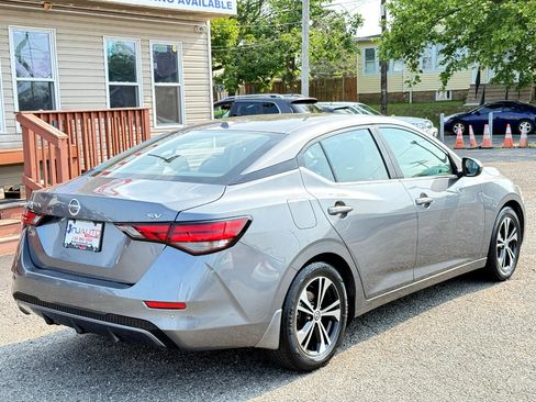 Used 2021 Nissan Sentra SV image 4