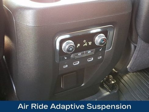 Used 2024 GMC Yukon XL Denali Ultimate w/ LPO, Floor Liner Package AWD/4WD image 27